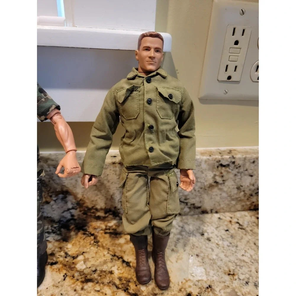 Lot of 4 Vintage 1996 GI Joe 12